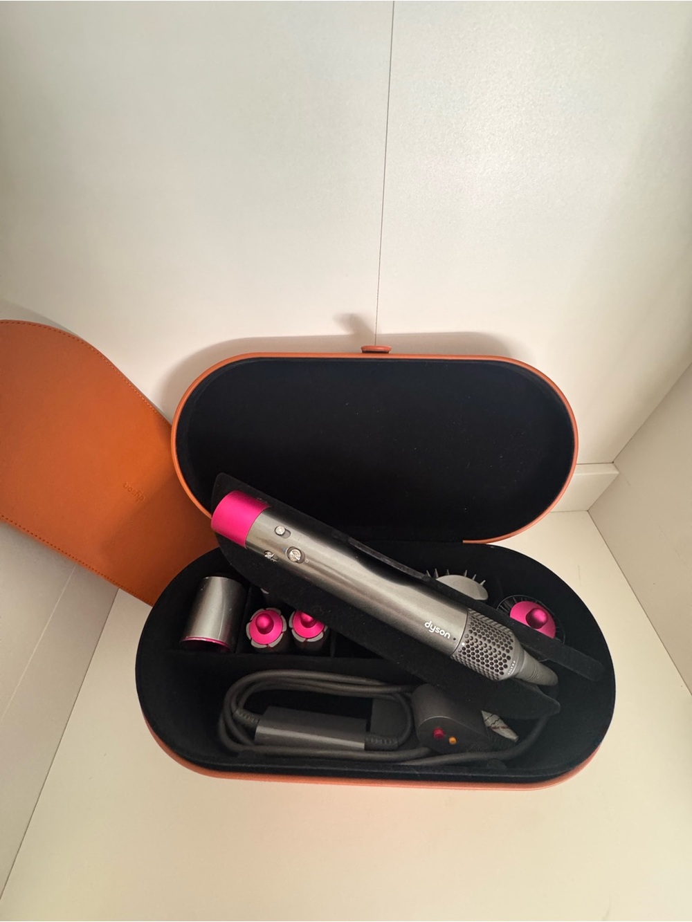 Dyson Airwrap Complete Set - Pink Accents - Picture 5 of 10